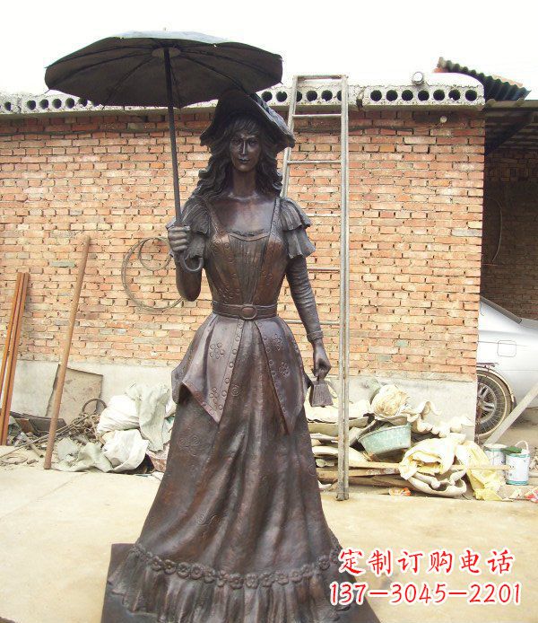 信阳公园西洋美女人物铜雕