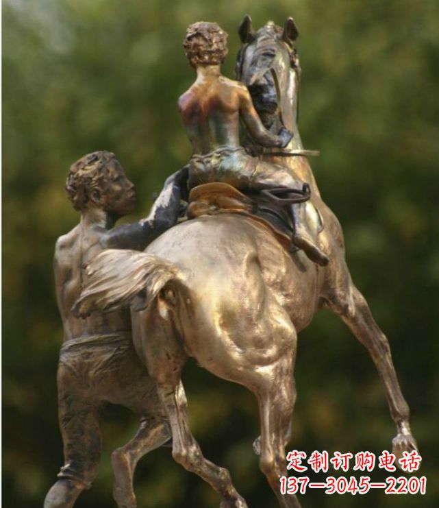 信阳浪漫无限,精致骑马铜雕