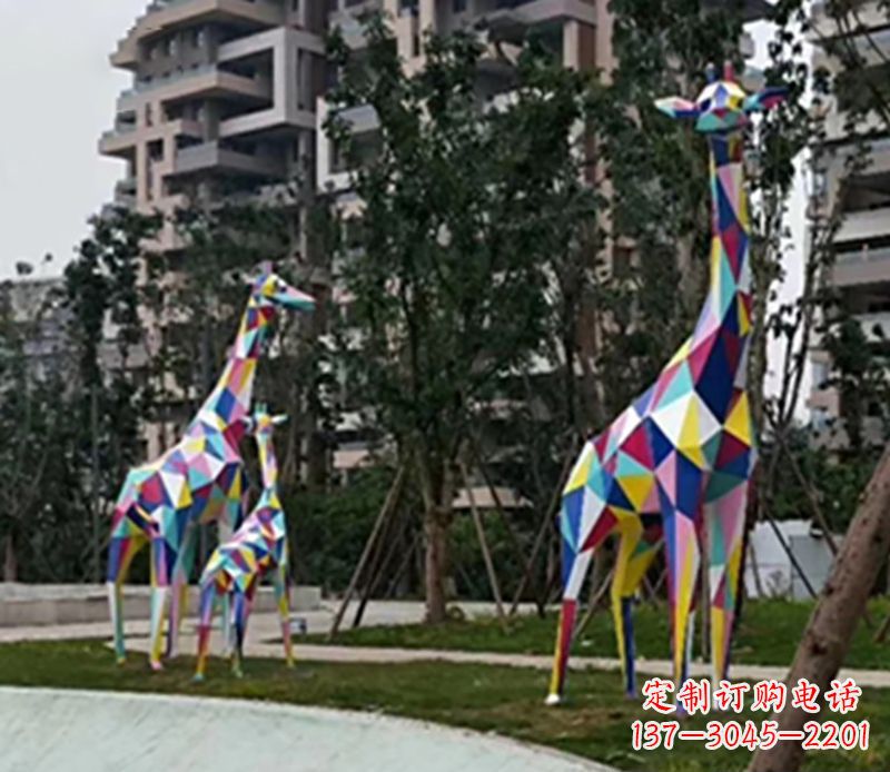 信阳精美高雅的长颈鹿雕塑