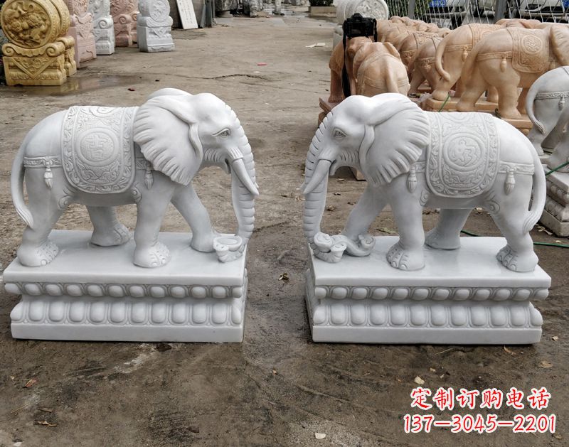 信阳传统古老工艺大象雕塑