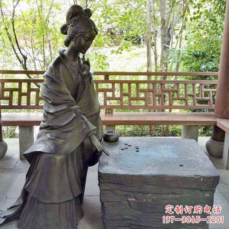 信阳古代美女西施下棋情景雕塑