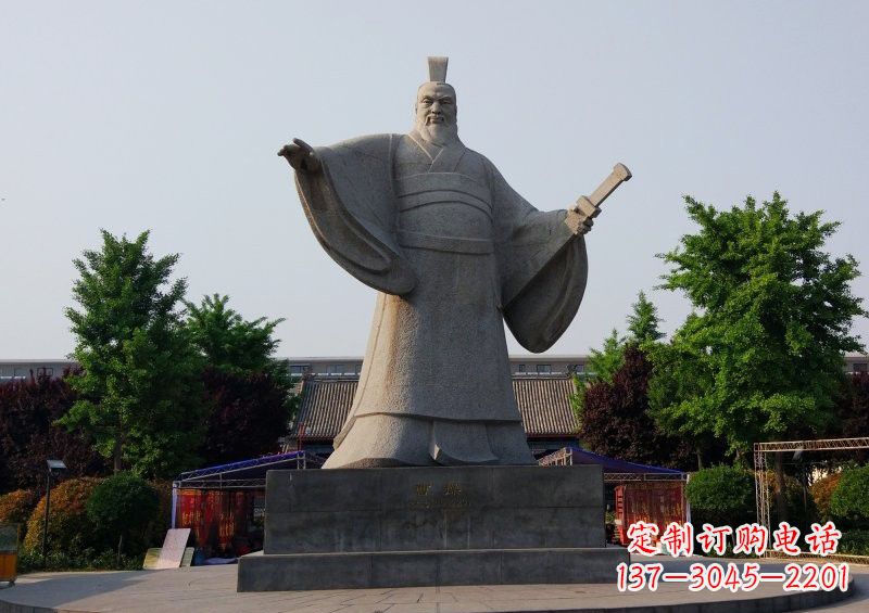 信阳古代名人曹操石雕
