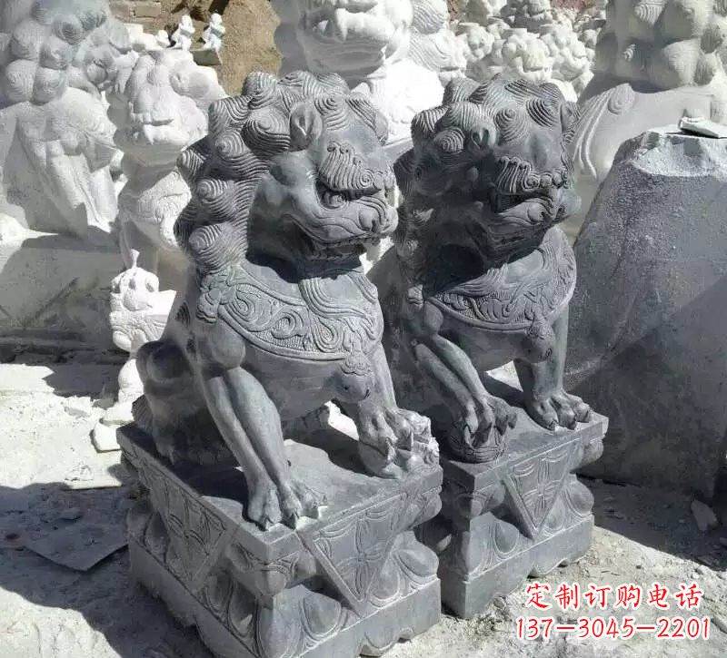 信阳古代青石狮子雕塑