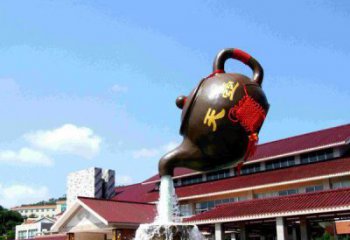 信阳传统铜质茶壶雕塑