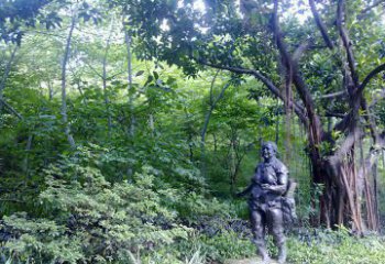 信阳铜雕西方女人人物雕塑