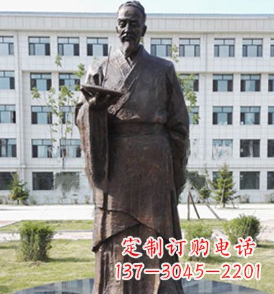 信阳传承古代珍贵文化—祖冲之铜雕塑