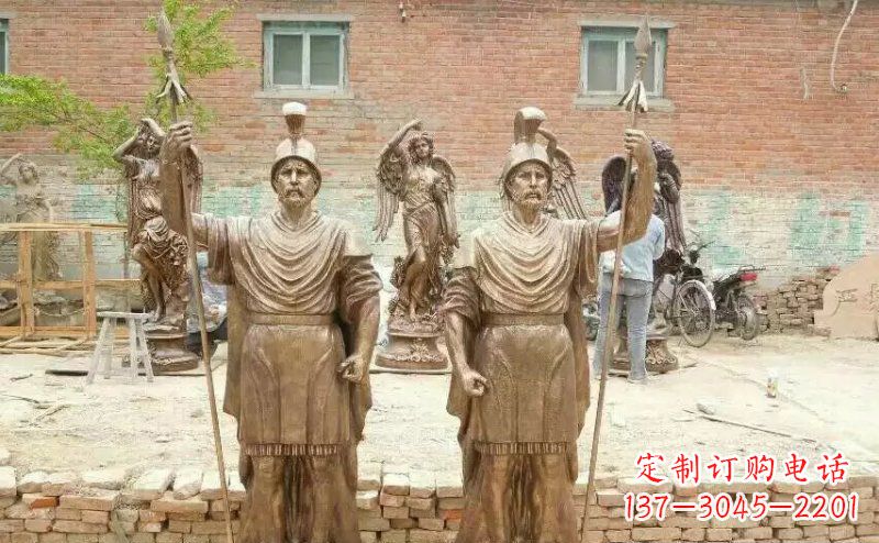 信阳古罗马风情,精致雕刻的“战士雕塑”