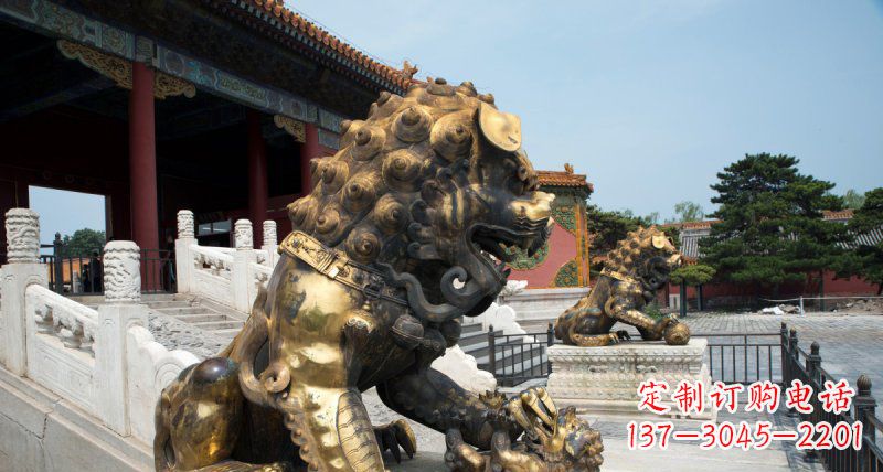 信阳黄铜狮子雕塑——象征着永恒的力量