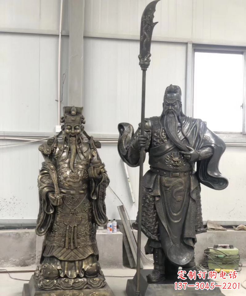 信阳海量关公雕塑把财神收入囊中!
