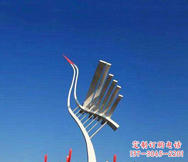 信阳广场不锈钢抽象丹顶鹤景观雕塑