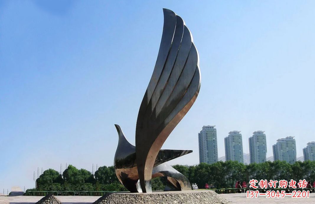 信阳中领雕塑:不锈钢抽象鸽子雕塑