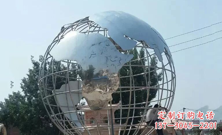 信阳用艺术充实空间,精工制作高品质不锈钢地球仪雕塑