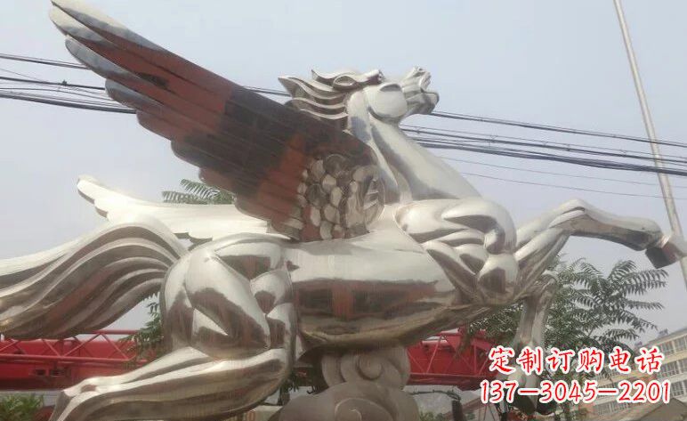 信阳流畅优美的不锈钢飞马雕塑