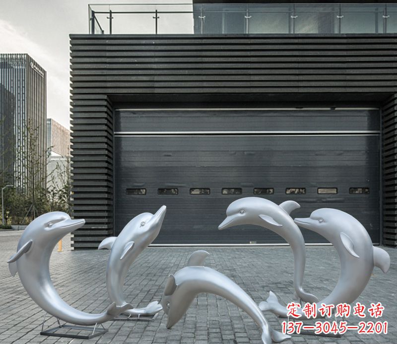 信阳中领雕塑出品,令人惊叹的不锈钢海豚雕塑