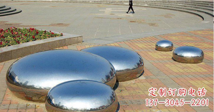 信阳镜面不锈钢水滴雕塑