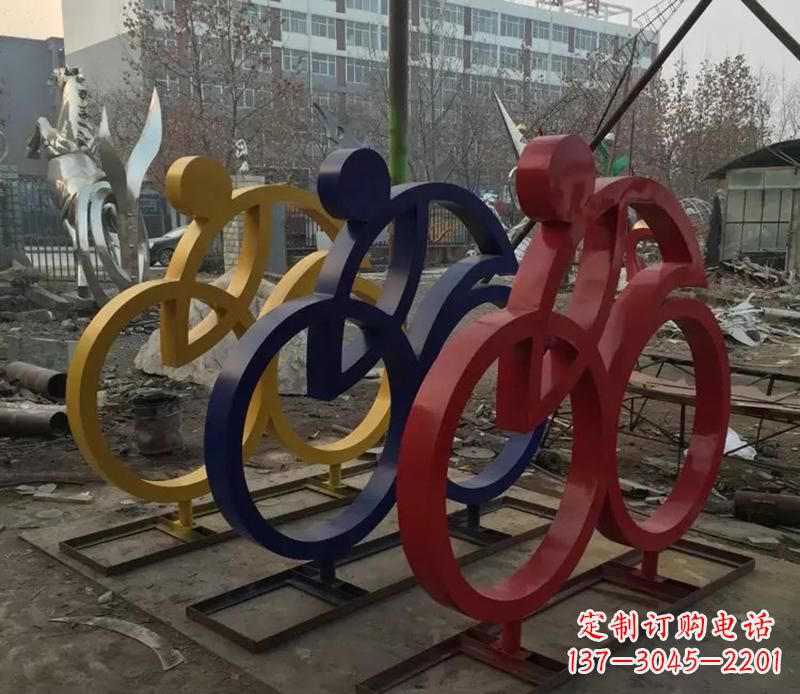 信阳中领雕塑推出的自行车雕塑是一件别具一格的…