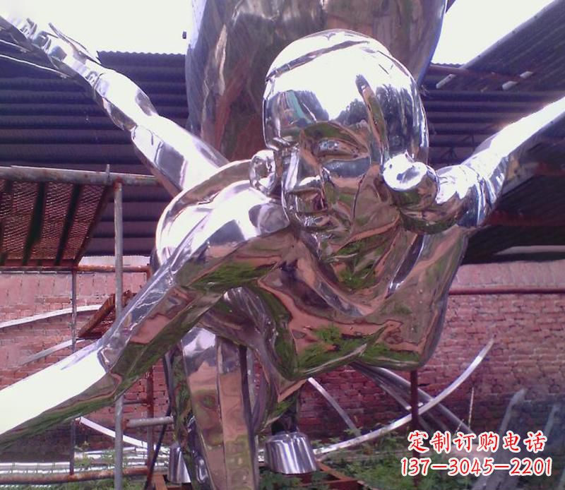 信阳彰显经典风采的不锈钢运动员雕塑