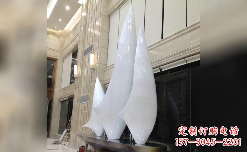 信阳精美不锈钢帆船雕塑