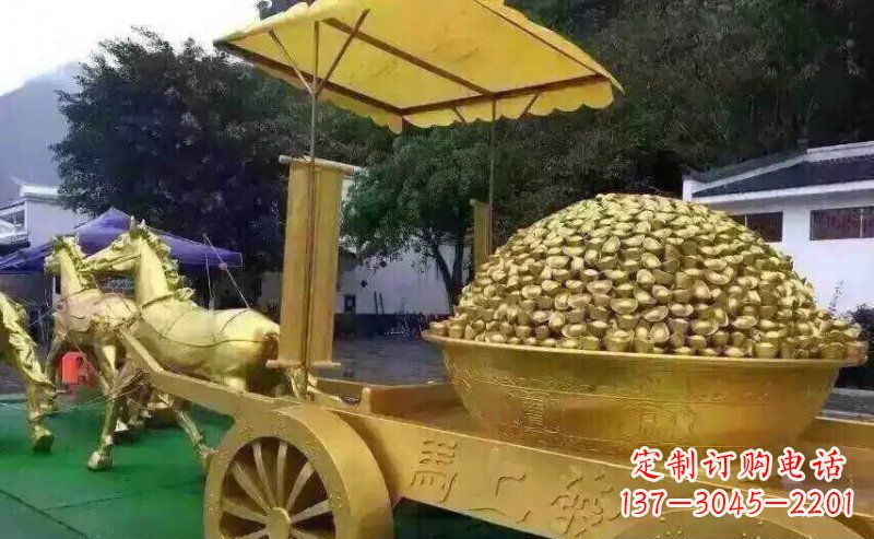 信阳中领雕塑:精美的玻璃钢马雕塑