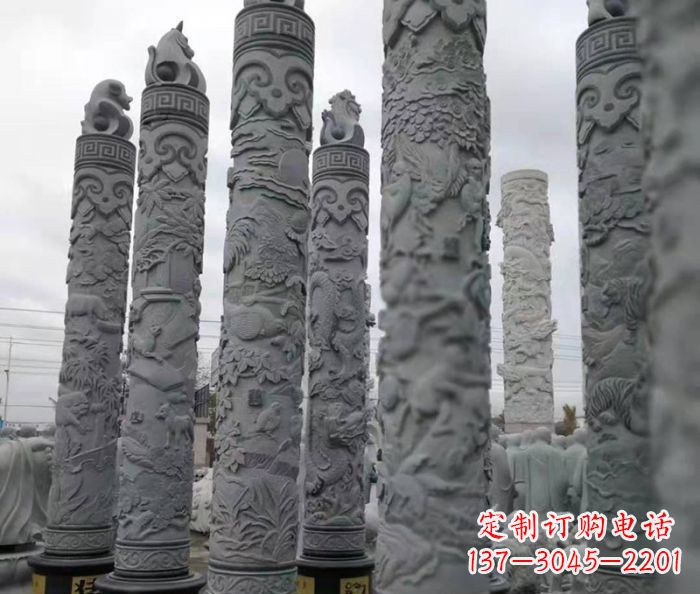 信阳中领雕塑:12生肖石柱——精致美观的雕塑定制