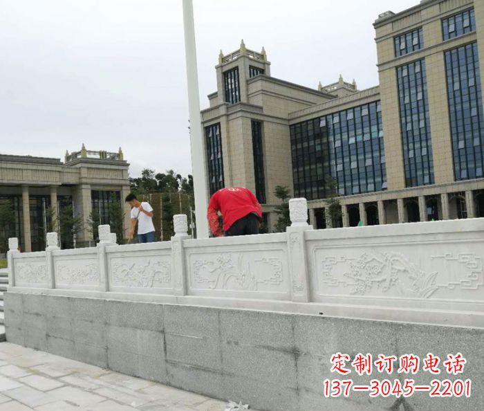 信阳广场景观大理石栏板雕塑 (2)