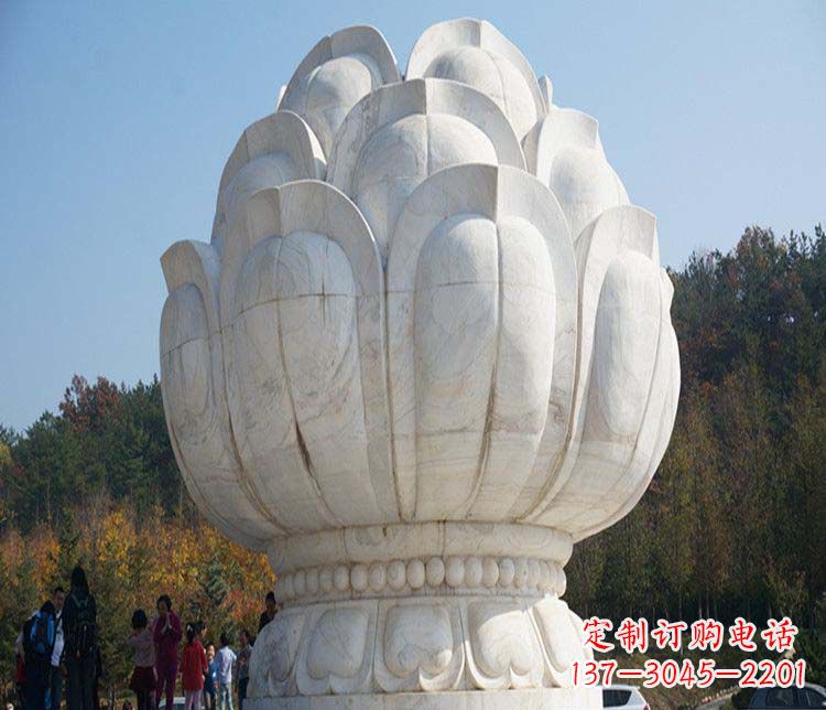 信阳荷花雕塑,引领广场石雕时尚
