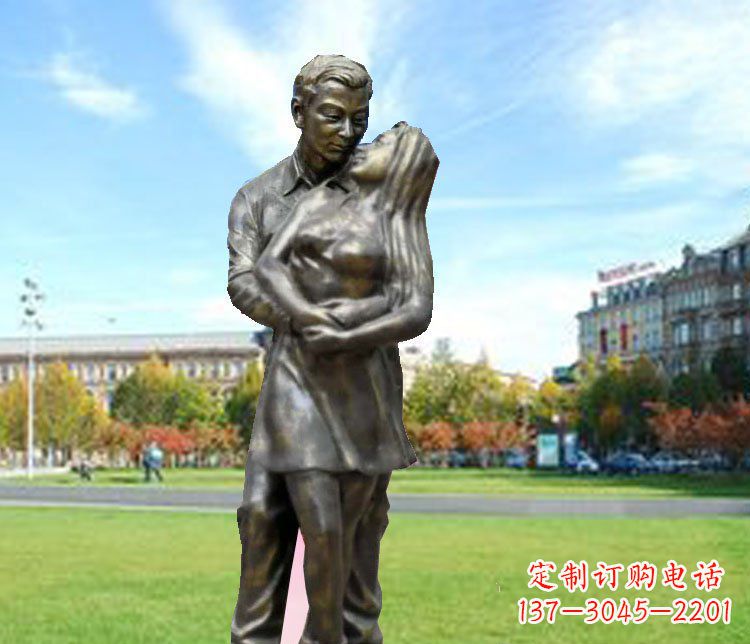 信阳一颗爱的心,用铜雕情侣人物雕塑表达