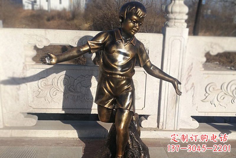 信阳精美美女铜雕艺术品