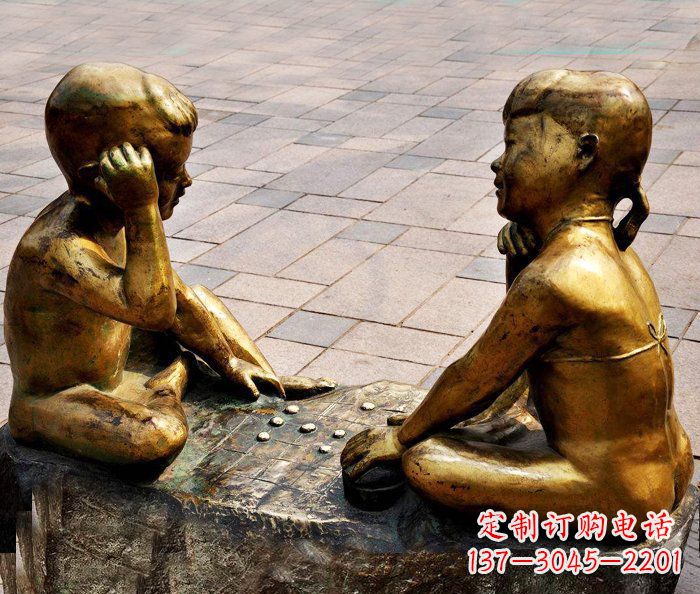 信阳记忆印象:青春小孩铜雕
