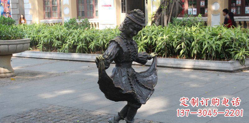 信阳中领雕塑推出的爱舞的小少女铜雕,以少女跳…