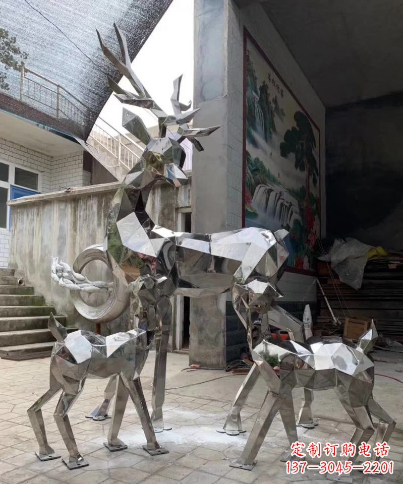 信阳精致鹿形不锈钢雕塑