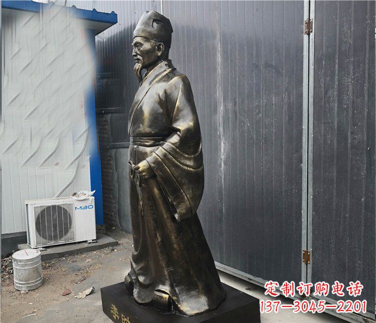 信阳铸铜李时珍医学家雕塑,致敬伟大的医学先驱