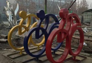 信阳中领雕塑推出的自行车雕塑是一件别具一格的…
