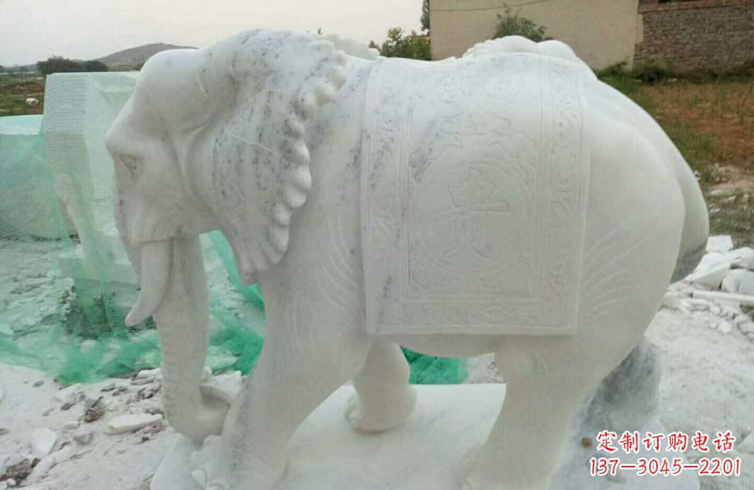 信阳中领雕塑推出的定制高贵大象雕塑,使用优质…