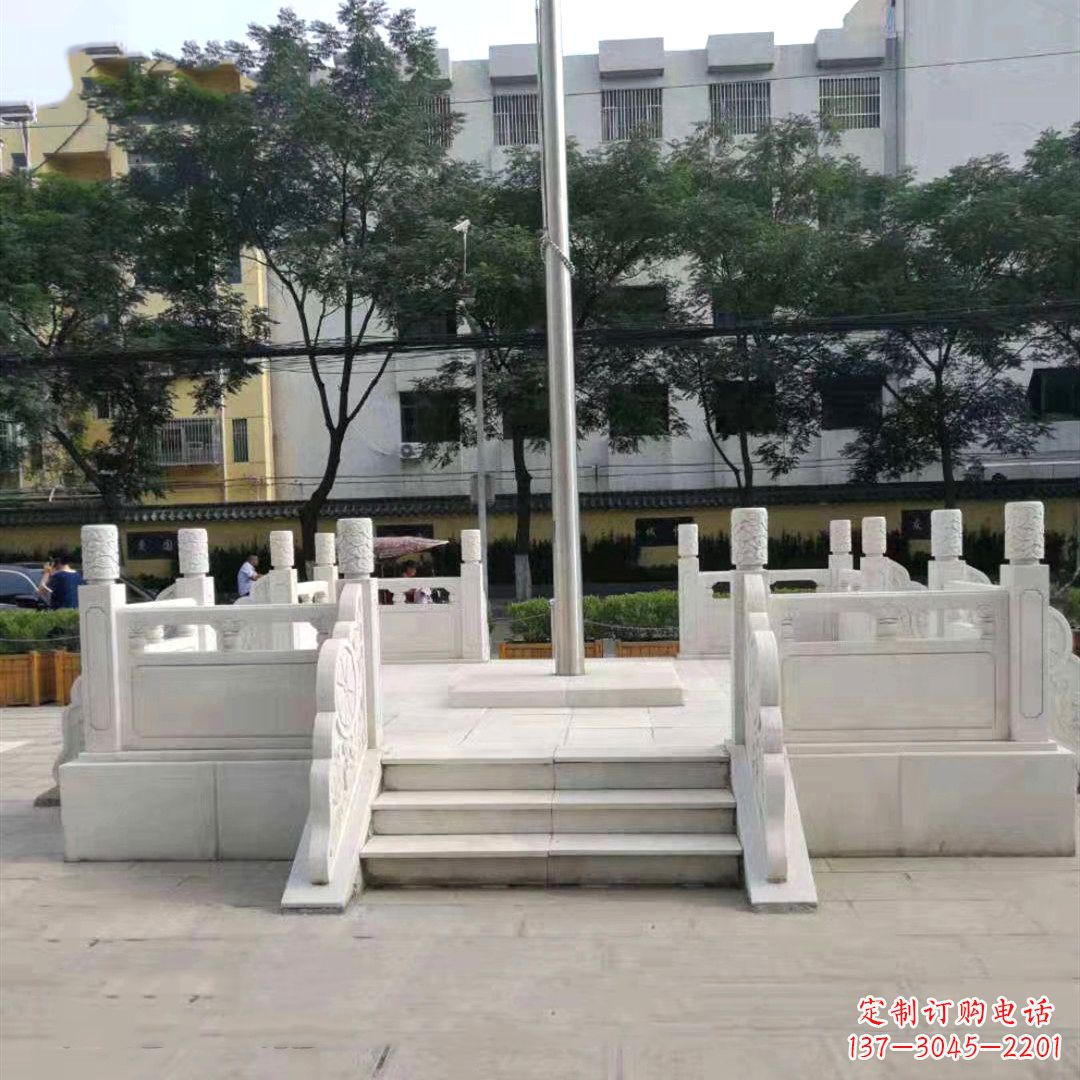 信阳中领雕塑专注于高质量的雕塑定制,在过去的…