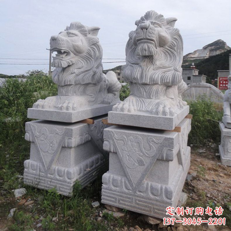 信阳汇丰狮子石雕,精美雕塑展现霸气