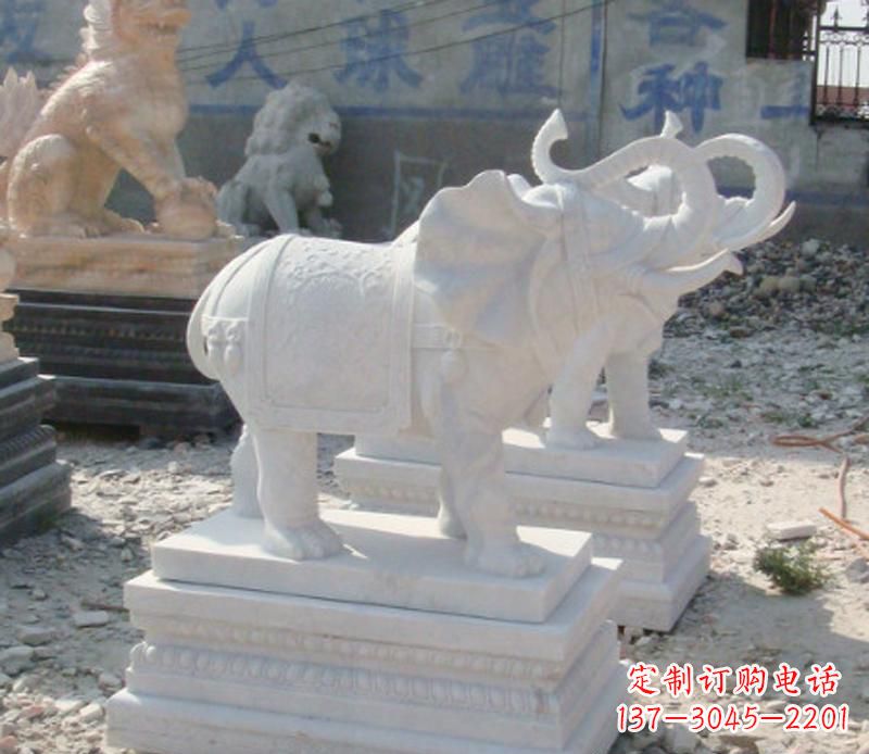 信阳汉白玉卷鼻喷水大象