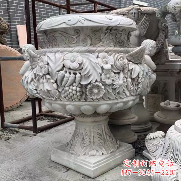 信阳汉白玉欧式人物花盆石雕