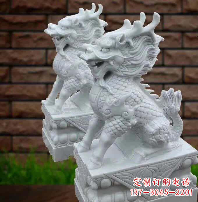 信阳中领雕塑推出的汉白玉麒麟雕塑,精美的外形…