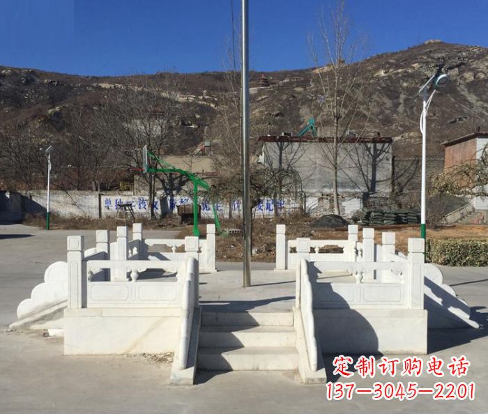 信阳特色升旗台雕塑——给您不一样的定制体验