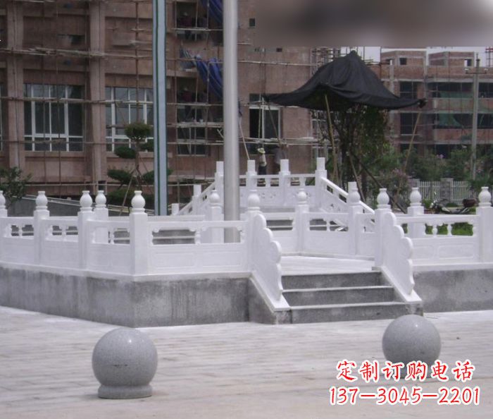 信阳汉白玉校园升旗台石雕