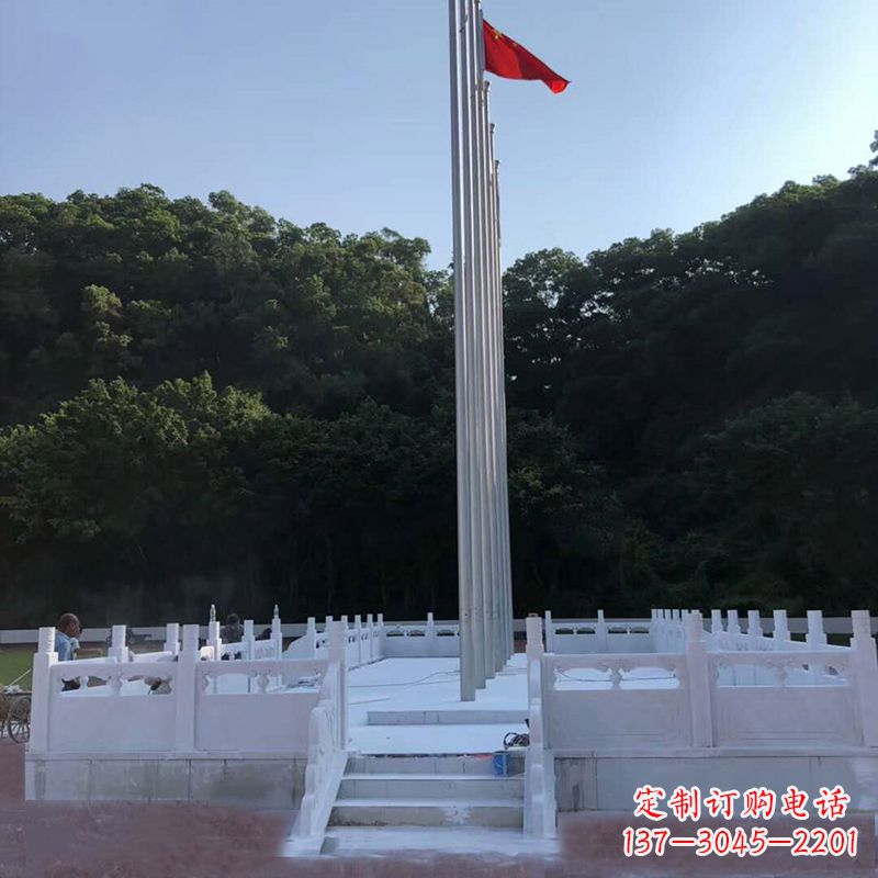 信阳中领雕塑是一家专业定制汉白玉石雕国旗台的…
