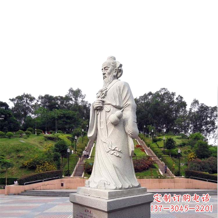 信阳张仲景石雕雕塑,精工细作,传承古代文化