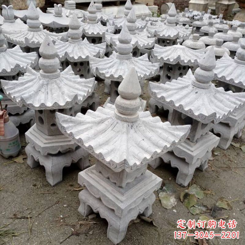 信阳汉白玉灯笼雕塑是由中领雕塑定制的一种华丽…