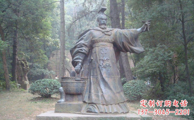 信阳拥有汉武帝神韵的非凡雕塑