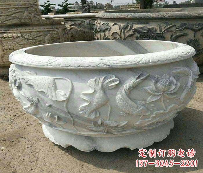 信阳荷花鲤鱼石雕招财水缸