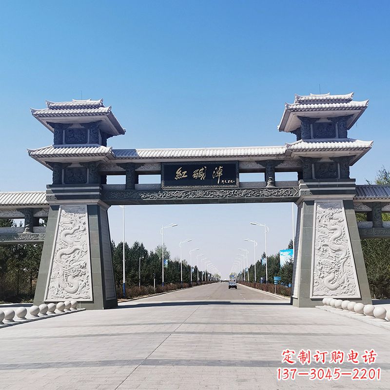 信阳红碱淖景区石雕汉阙大门