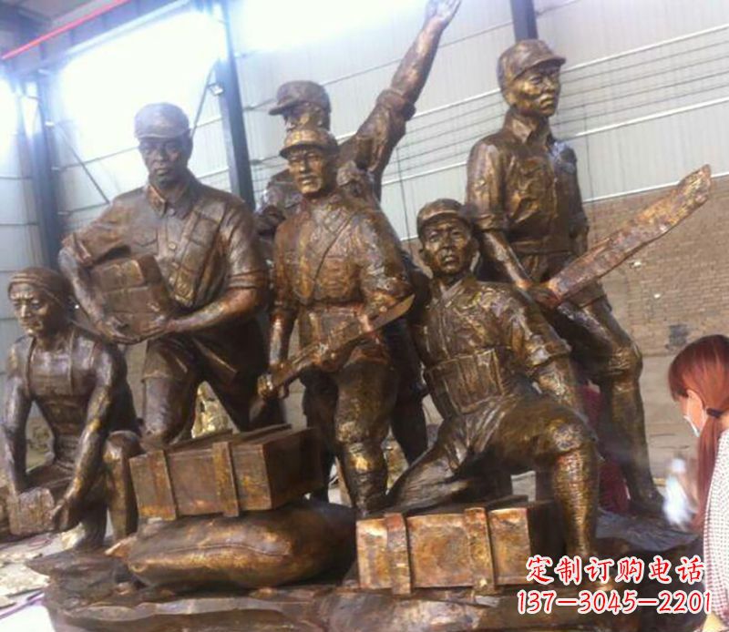 信阳把热血历史纪念永久铸就——红军雕塑