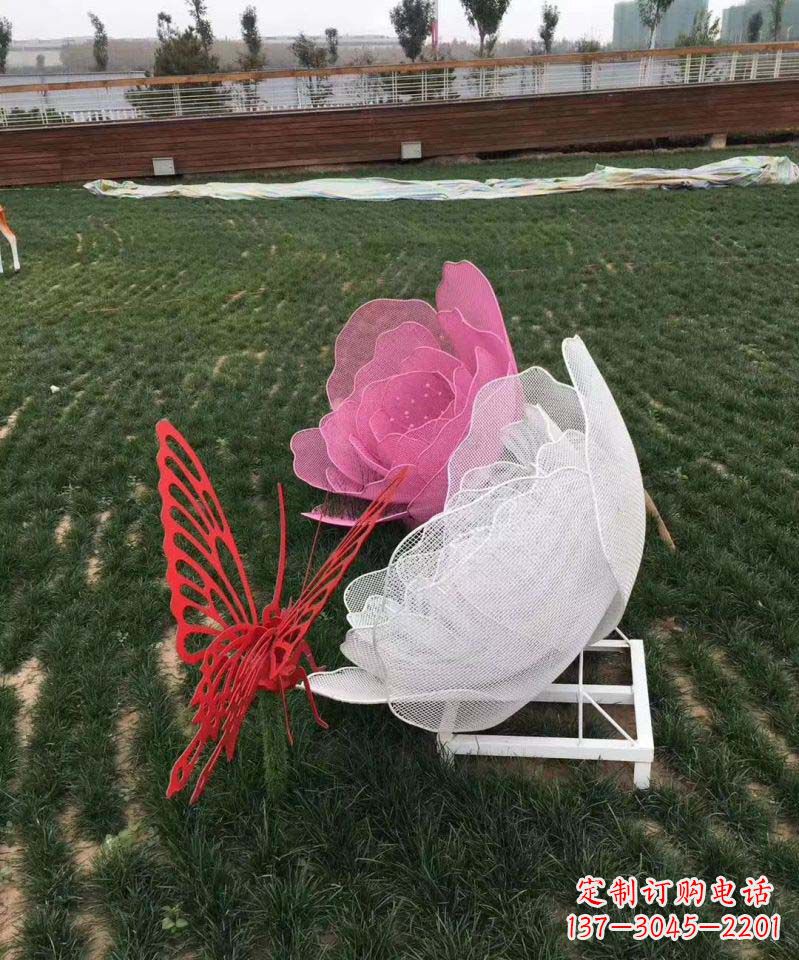 信阳户外不锈钢铁艺蝴蝶花朵雕塑