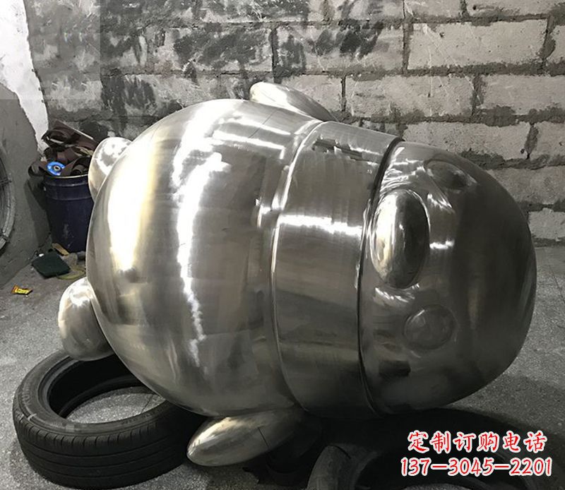 信阳户外企鹅雕塑,古典艺术精细工艺美化空间